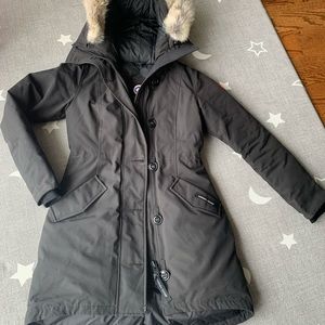 Canada goose 🇨🇦 💯 % authentic jacket